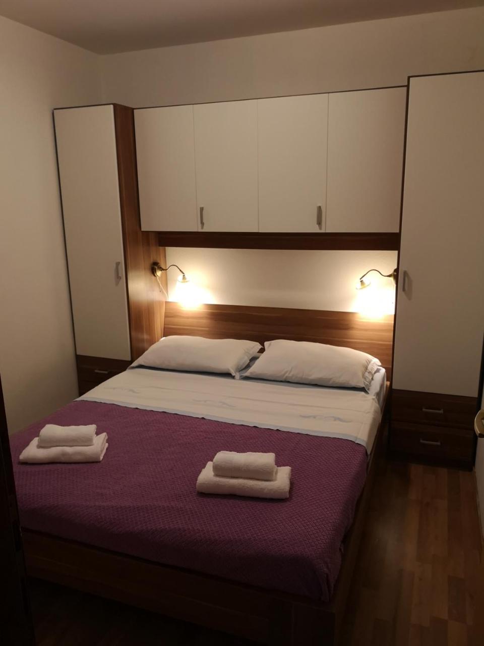 Holiday Home Cvitka Віс Екстер'єр фото